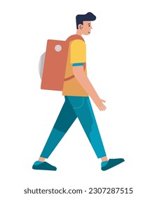 Mann mit Rucksack, der einzeln geht