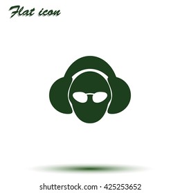 Man dj in headphone.