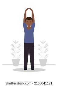 hombre haciendo yoga, estirando brazos