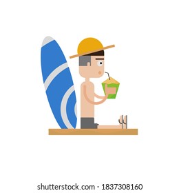 Un hombre toma agua de coco mientras se relaja en la playa.