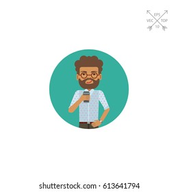 Man holding disposable coffee cup