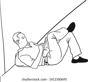 The man lay down in a 180 angel position lean on his bag and chatting with his smart phone his leg a number 4 crossed leg.