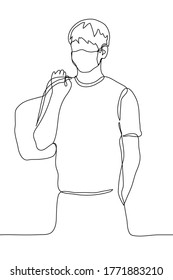 Mann in Maske steht mit einer Tasche über seiner Schulter. Eine durchgängige Kunst. Das Konzept einer Reise oder eines Trainings. Vektorgrafik-Mann hält einen Koffer kann für Animation verwendet werden.
