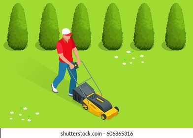 Hombre cortando el césped con cortadora amarilla en verano. El concepto de servicio de césped. Isometric vectorial ilustración