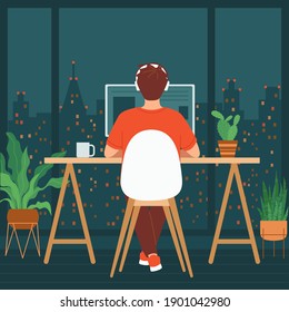 El hombre está sentado en un ordenador en una habitación con una gran ventana. Concepto de trabajo a distancia, freelance, enseñanza, e-learning, de oficina en casa por la noche, lugar de trabajo con plantas interiores. Ilustración del vector 