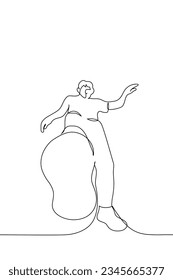 Mann, der auf den Betrachter tritt, Bottom-View - eine Linie Kunstvektor. Konzeptgigantische Schritte, zerkleinert, Schritt, Insektensicht