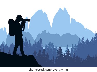 Hombre tomando fotos del paisaje. Montañas y bosque en el fondo. Silueta de fotógrafo de fondo azul. Ilustración.