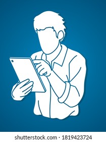 Hombre que usa un vector gráfico de dibujos animados digitales