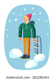 Hombre en invierno con trineo. El garabato del tipo en la escena de la ciudad. Niño feliz de pie y sonriendo, yendo a deslizarse, cielo con copos de nieve volando y nieve. Ocio en la ilustración vectorial de la naturaleza.