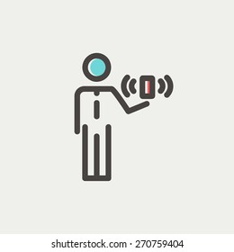 Homem e ícone de sinal sem fio linha fina para web e móvel, design plano minimalista moderno. Ícone de vetor com contorno cinza escuro e cor de deslocamento no plano de fundo cinza claro.