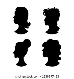 hombres y mujeres enfrentan perfiles vectoriales