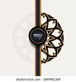 Mandala-Hintergrund mit einer Mischung aus weiß und gold, die Mandala ist einzigartig und luxuriös