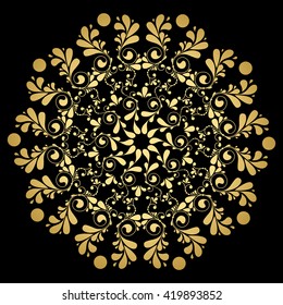 Mandala. Patrón de adorno redondo dorado sobre fondo negro.