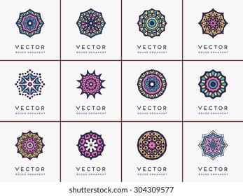 Mandalas. Vintage decorative elements. Oriental pattern, vector illustration.  Islam, Arabic, Indian, turkish, pakistan, chinese, ottoman motifs