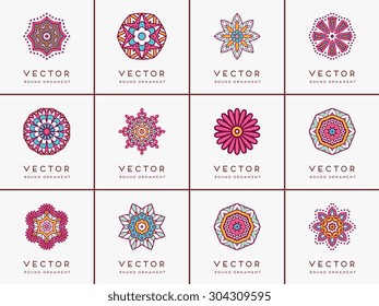 Mandalas. Vintage decorative elements. Oriental pattern, vector illustration.  Islam, Arabic, Indian, turkish, pakistan, chinese, ottoman motifs