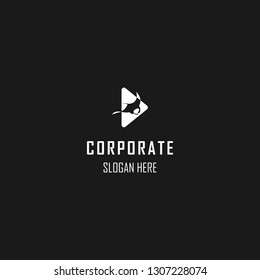 Manta Ray Media Play Abstract Creative Modern Business Logo