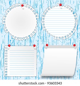  Many pad note holding by red pin on wooden texture board.