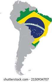 Mapa de Brasil - la región oriental de Sudamérica con bandera nacional dentro del mapa gris del continente sudamericano