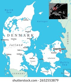 Mapa da Dinamarca mostrando as principais cidades incluindo Copenhague, Aarhus e Odense, o acesso costeiro aos mares circundantes e sua localização no norte da Europa