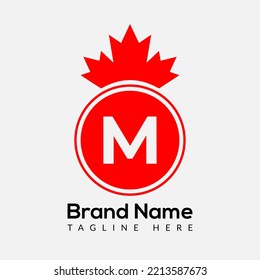 Ahornblatt auf Buchstabe M Logo Design-Vorlage. Kanadisches Firmenlogo, Geschäftszeichen und Firmenidentität.