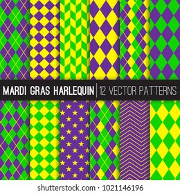 Mardi Gras Harlequin Vektorillustration Muster in Violet, Lime Green und Yellow Argyle, Diamond, Herringbone, Checkers, Chevron und Sterne. New Orleans Carnival Style Hintergründe. Einschließlich Muster-Tile-Armbanduhren.