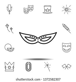 Mardi gras, mask icon. Simple thin line, outline vector element of Mardi Gras icons set for UI and UX, website or mobile application