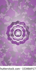 marijuana leaf icon on pink camo pattern