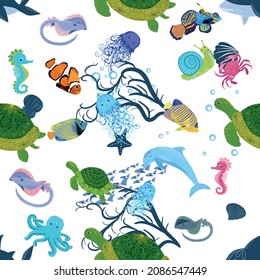 Marine life, fish, animals bright seamless pattern. sea travel, underwater diving animal tropical fish. Jellyfish, whale, shark, seahorse, clown fish, dolphin, turtle emperor fish octopus stingray