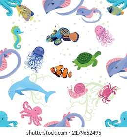 Marine life, fish, animals bright seamless pattern. sea travel, underwater diving animal tropical fish. Jellyfish, whale, shark, seahorse, clown fish, dolphin, turtle emperor fish octopus stingray