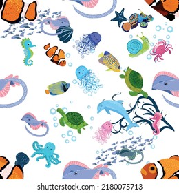 Marine life, fish, animals bright seamless pattern. sea travel, underwater diving animal tropical fish. Jellyfish, whale, shark, seahorse, clown fish, dolphin, turtle emperor fish octopus stingray
