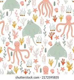 Marine seamless pattern with octopus and stingray underwater. Ocean animals swim in algae on a repeating print.