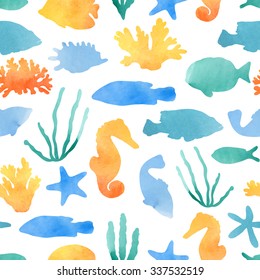 Marine seamless pattern. Vector illustration of tropical fish, shells, corals and other marine life, drawn by hand. Watercolor texture.