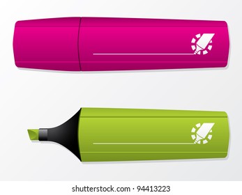 Markers green one without cap, pink with cap