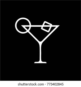 Martini with lemon and ice 