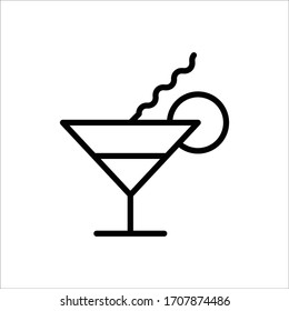 Martini vector icon. Alcohol flat sign design. Martini symbol pictogram. Alcohol drink icon