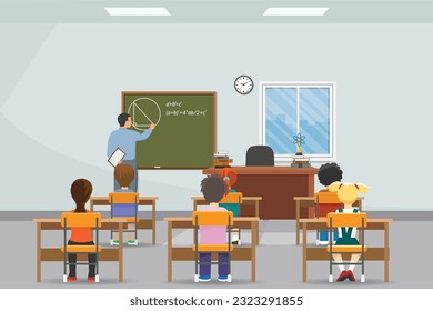 Mathe-Unterricht mit Studenten, Lehrerunterricht im Unterricht und Schreiben in Blackboard. Mathematik Lehrer Unterricht Schüler im Klassenzimmer Moderne Klasse. Digitales und modernes Klassenzimmer mit Studenten und Lehrern