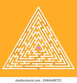 Laberinto, juego de laberinto. Encuentra el camino o salir del rompecabezas triangular. Ilustración vectorial.