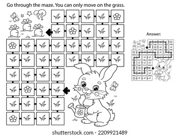 Juego de laberinto o laberinto. Rompecabezas. Esbozo de página de color de caricatura lindo conejo o conejo con una lata de riego y con zanahoria y col. Libro de Colores para niños.