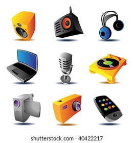 Media devices icons. Vector illustration.