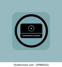 Mediaplayer window in circle, in square, on pale blue background