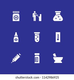 medical icon set. syringe, medicine and thermometer vector icon for graphic design and web