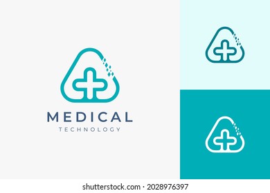 Logo de la tecnología médica en forma moderna