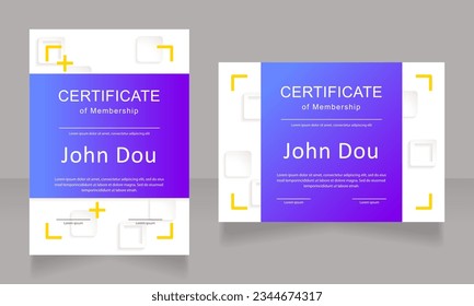 Conjunto de plantillas de diseño de certificados de pertenencia. Diplomas vectoriales con espacio de copia personalizado y bordes. Documentos impresas para premios y reconocimiento. Negrita arial, fuentes regulares calibri usadas