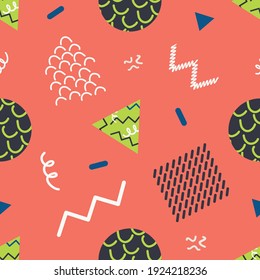Memphis formas geométricas vectoriales abstractos de fondo de patrón sin fisuras. Cuadros de gofre de color retro, triángulos, círculos, líneas onduladas de zag en zag en el fondo rosado de coral. Repetición de hongos grises en la playa de verano