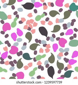 Memphis seamless pattern with drops of paint.