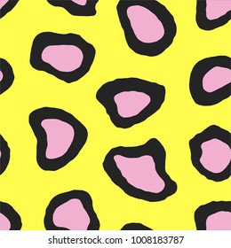 Memphis seamless pattern for fashion, wallpapers, wrapping, etc. Fashion 80s — 90s fabric design.
