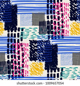 Memphis seamless  pattern in retro style. Doodle pattern hand-drawn pen, ink, chalk. 