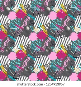 Memphis seamless  pattern in retro style. Doodle pattern hand-drawn pen, ink, chalk. 