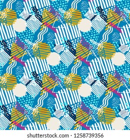 Memphis seamless  pattern in retro style. Doodle pattern hand-drawn pen, ink, chalk. 