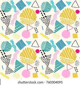 Memphis seamless  pattern in retro style. Doodle pattern hand-drawn pen, ink, chalk. 